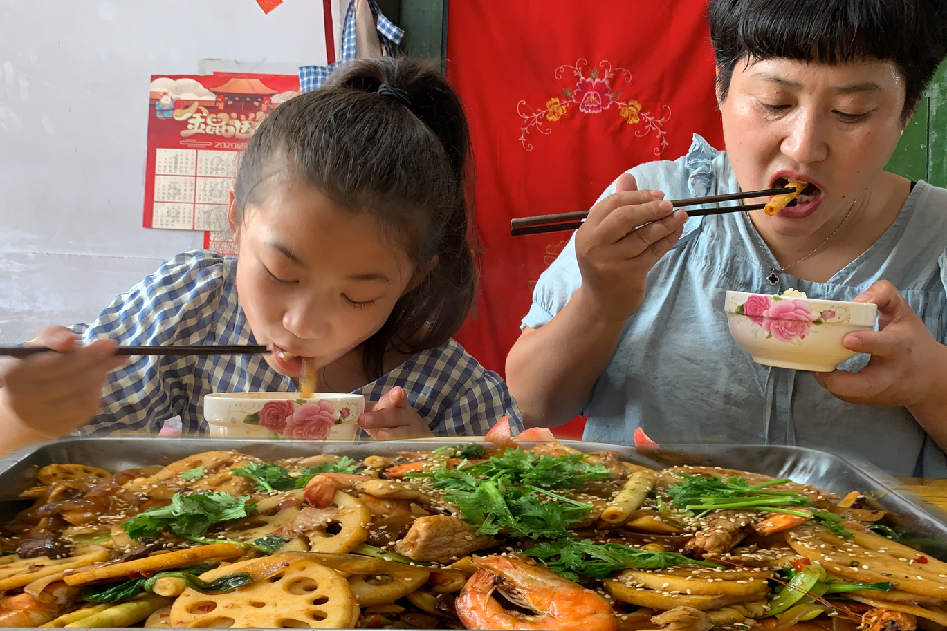 今天老公生日中午做个简单的饭菜祝老公生日快乐