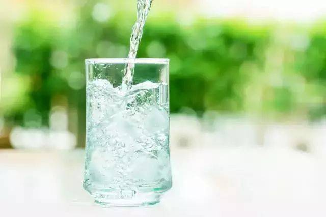 流量常喝干凈水，確是可以“阻擋”大家去醫院！！！
