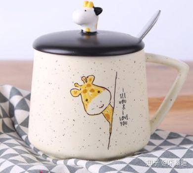 夏天用什么水杯好 9d10ebd46a1543e9926d3134f9ce0176.jpeg
