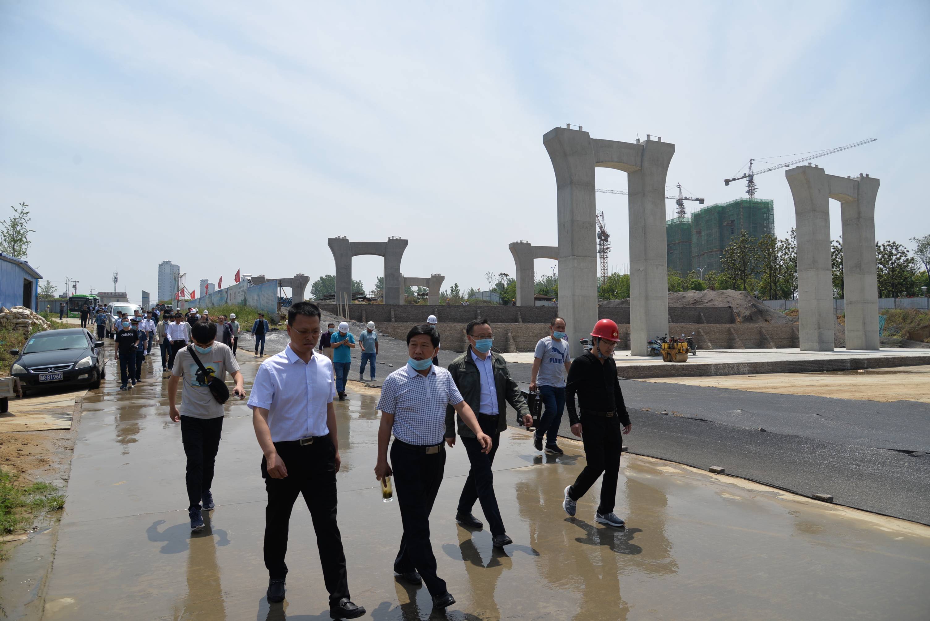 南阳市公路事业发展中心 加快推进项目建设和竣工验收工作