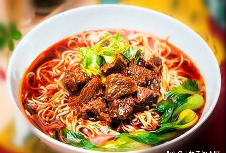 为什么要少喝牛肉面汤 b3e3a3c90eaf45288f68982828a7f1be.jpeg