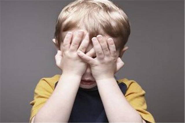 孩子怕事不敢反抗孩子的懦弱性格其实是这样养成的