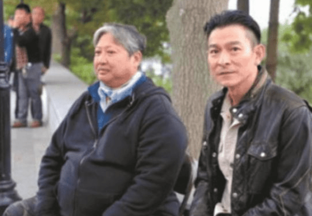 嘉禾电影公司老板 8bba31c7009c45048f9e56d53d07d31c.png