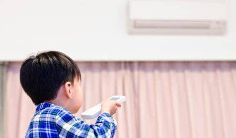[部位]医生：夏季天气再热，也不能让娃这部位受凉4岁宝宝拉肚子10次