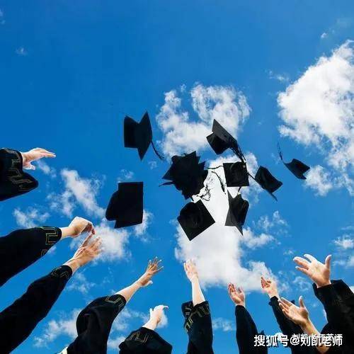 「东城区」刘凯老师独家解析：2020年北京市东城区高三一模英语【1】