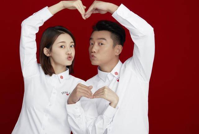 苗苗郑恺最新官宣 55c20a27811c4229a01be1c2e2c3c4b0.jpeg