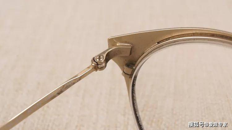 北京|Miu Miu缪缪眼镜介绍，及Miu Miu缪缪眼镜太阳镜的维修修理