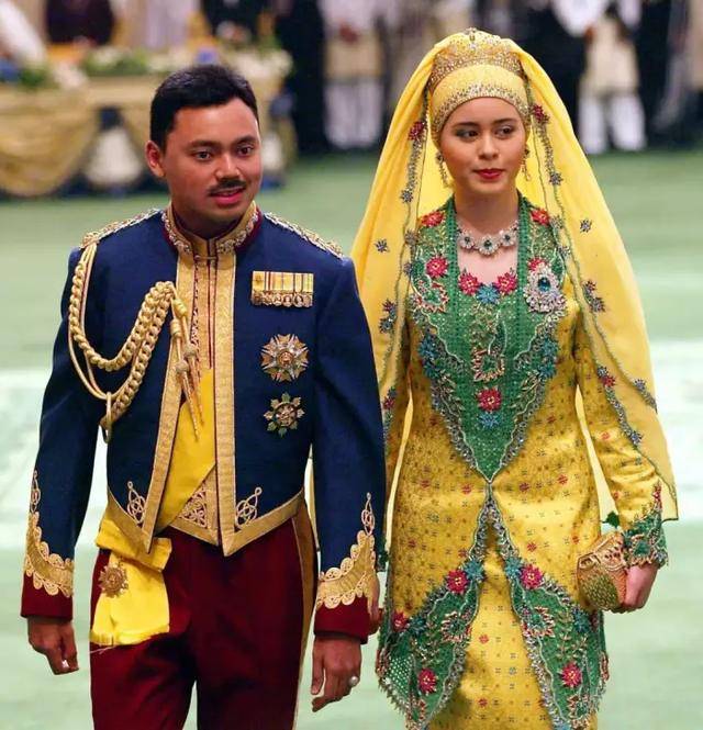 那些能与泰国王室媲美的文莱王室珠宝
