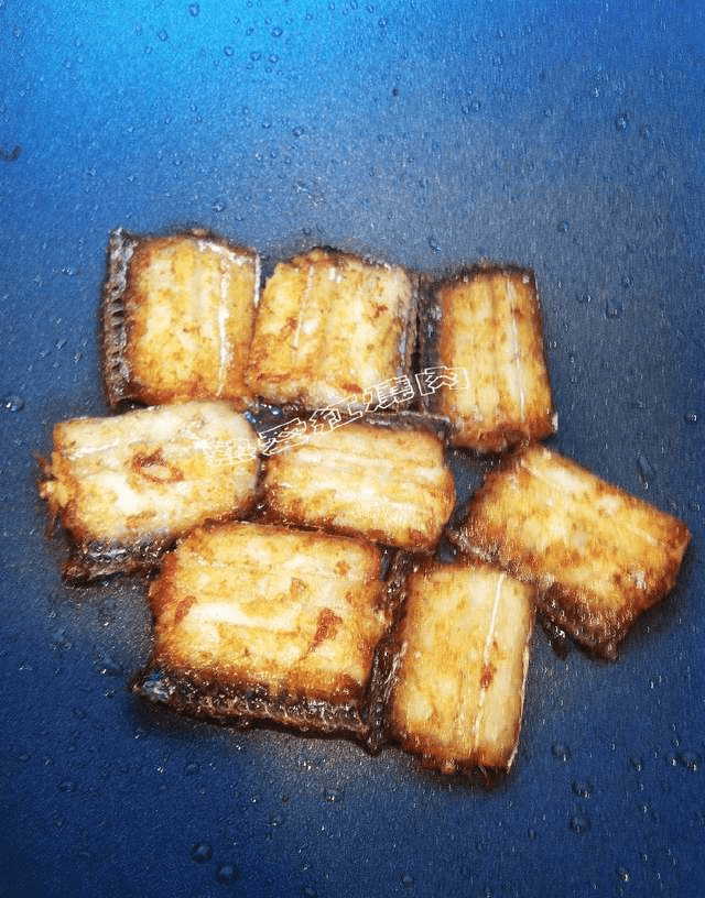 做红烧肉放哪些大料好吃 6ee110513fb74dcf8dc5aca1a73410d8.png