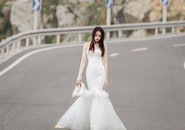 迪丽热巴婚纱_迪丽热巴婚纱高清图片(2)