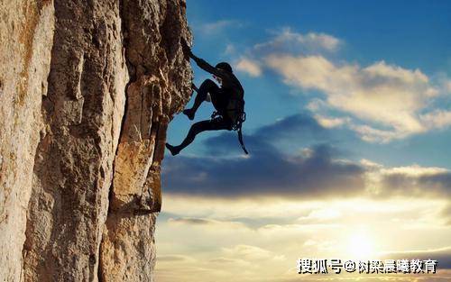 『寒门』出生寒门,她是怎样坚持完成大学梦?高考状元铁星688考上北大