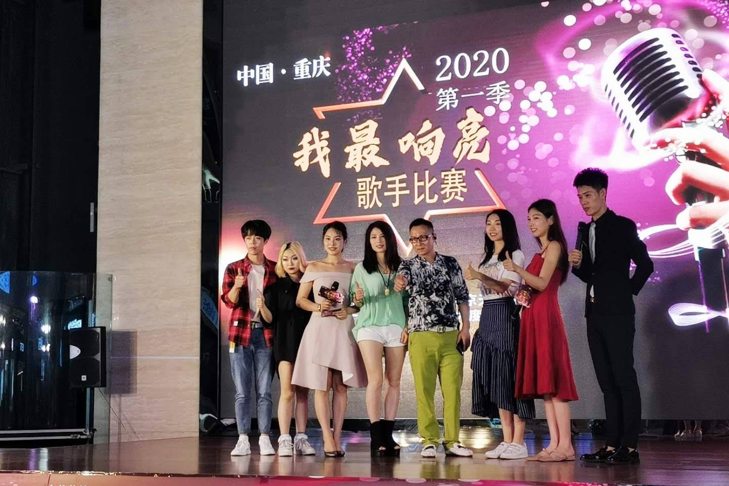 罗俊林参加《我最响亮》歌手大赛第一季被著名女歌手雷雨评委认可并成功晋级_重庆