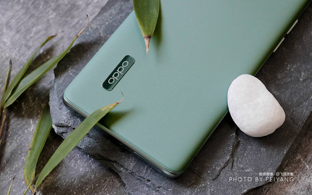 oppofindx2竹青色壁纸,oppofindx原生壁纸 1/ 12 oppo find x2 pro 新增了款配色---「竹青」青绿色很低调柔和