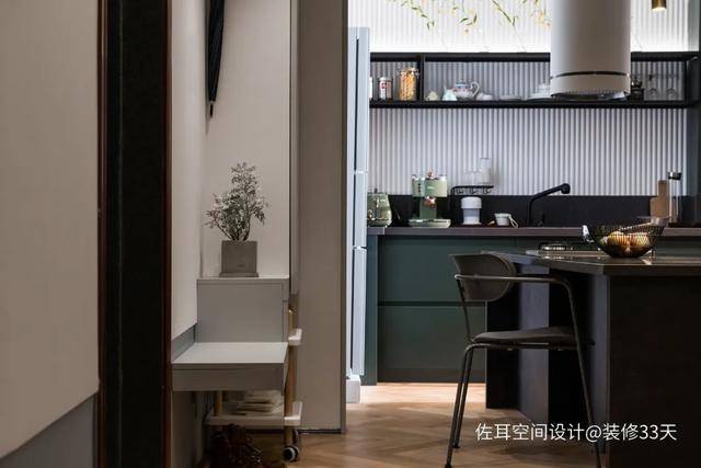 入户玄关设计小户型 04f9ec513fe541ce8919c5154c542f23.jpeg