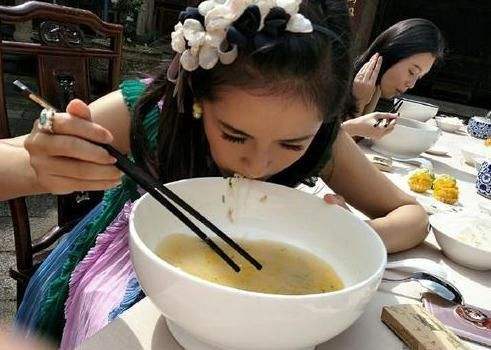 19a81d4fb6734f79a233bc4644cf47de.jpeg