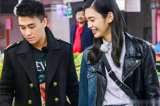 原创赌王何鸿燊一生17个孩子，却只有一个孙子，网友：奚梦瑶赚大发了