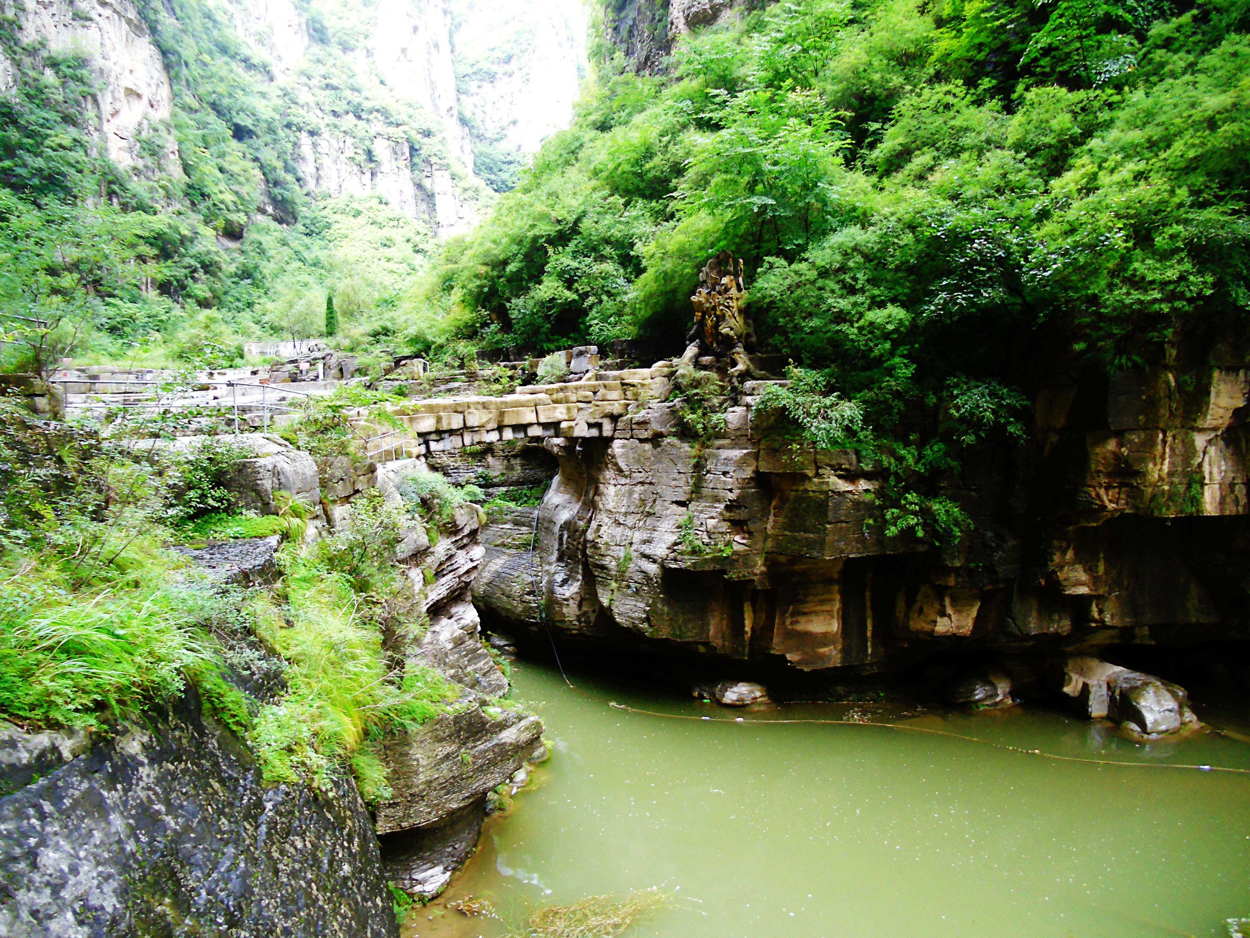 印象:壶关太行山大峡谷之红豆峡