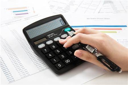 『院校』这类院校报考热度高应用统计学考取难易度排名及解析