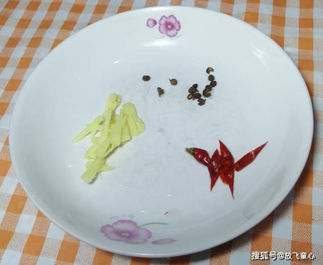「窍门」好吃有窍门,多做这一步,鲜嫩爽滑,早餐开胃又下饭,家常炒苋菜
