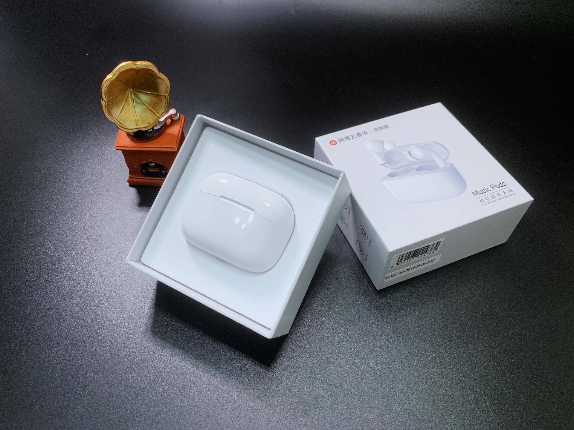 嘿靓仔,你用什么听音乐啊?网易云Music Pods体验分享