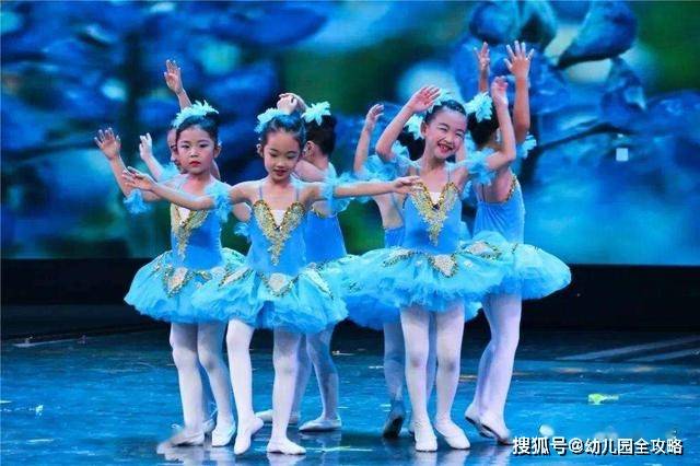 今年幼儿园终于没有了汇报演出，六一家长你还会请假陪伴孩子吗？诺奖得主 崔各庄