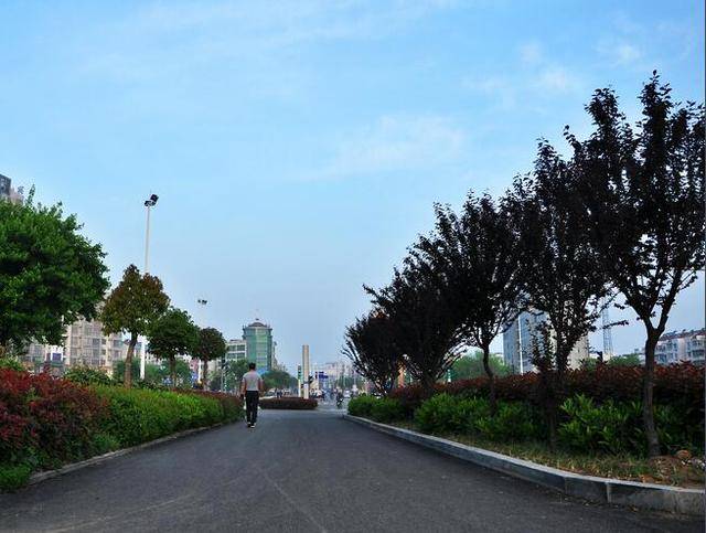 明朝和宋朝人均gdp_明朝袍子和宋朝(3)