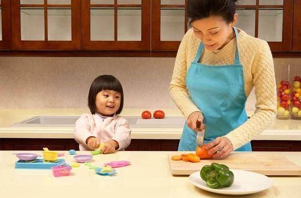 孩子|有几样食物要少吃，以免伤脾又害胃孩子6岁前脾胃虚弱