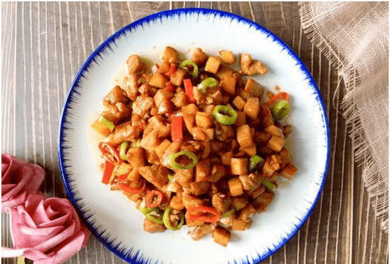 蘑菇要不要过油炒 1d7d023cd6ea4259af65c6c24de80263.png