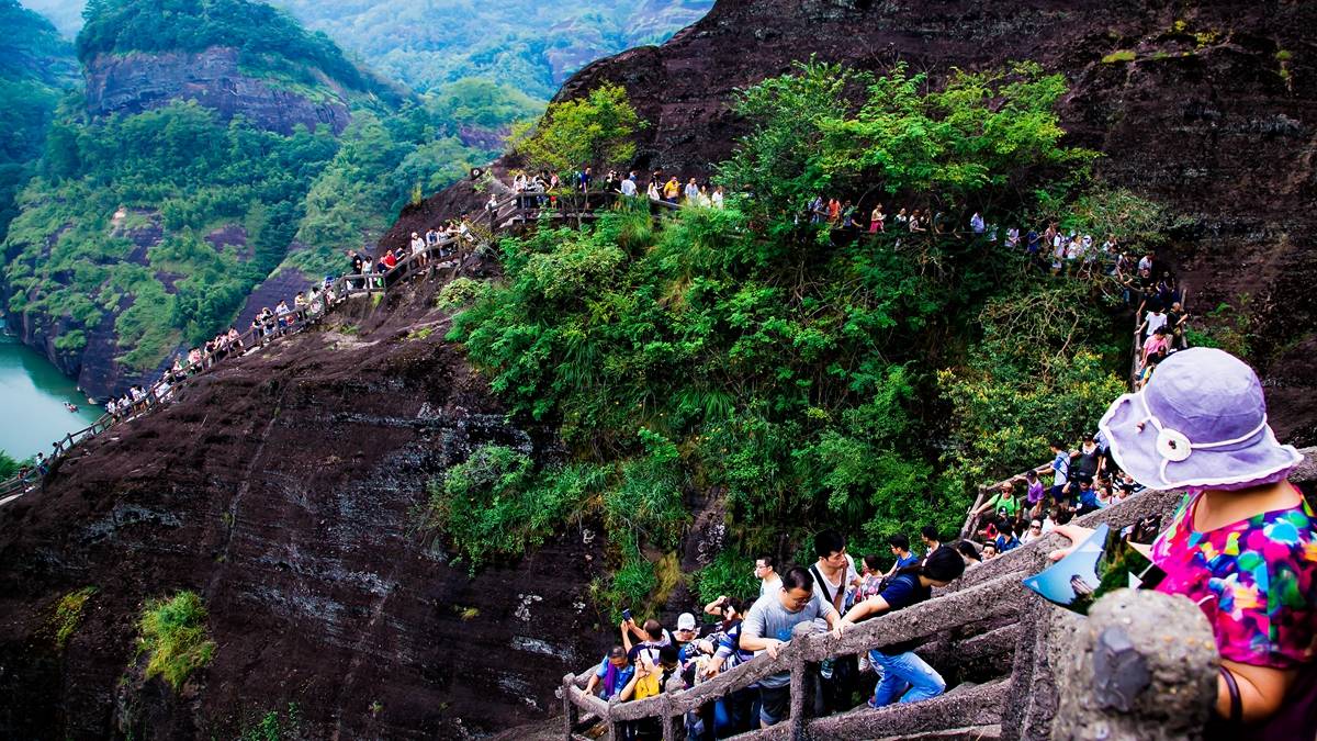 原创自然界的奇迹！中国最美的4处“丹霞仙境”，奇峰怪石神来之笔