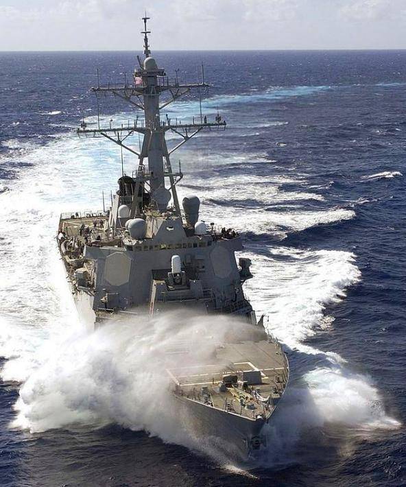 美军舰宣示"航行自由afb"ase,再次穿越东南沿海海峡1