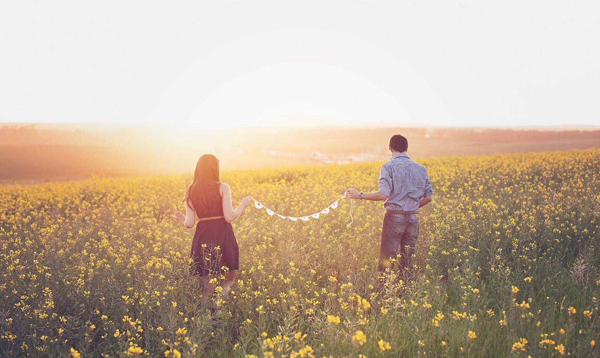 原创一位离婚女人的经历：曾经可怜同事，出轨怀了他的孩子