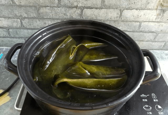 怎样快速泡发海带最好 2cb93da44f0048968c1bd16594dcccbd.png