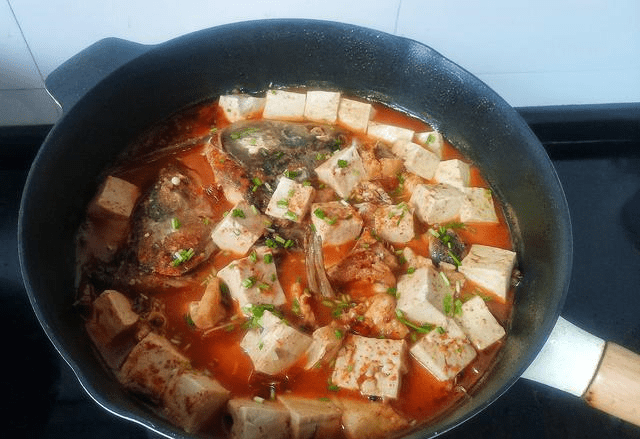 怎么样炖鱼肉才好吃 4513dc5685d5412b86339d85951be90f.png