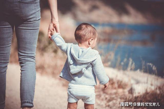当孩子说“我害怕”时，90%的家长回答都错了，不要逼孩子勇敢!