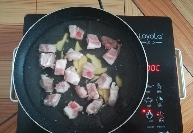 d01dd6c635e94f1ba0b8e031064f8b8d.png
