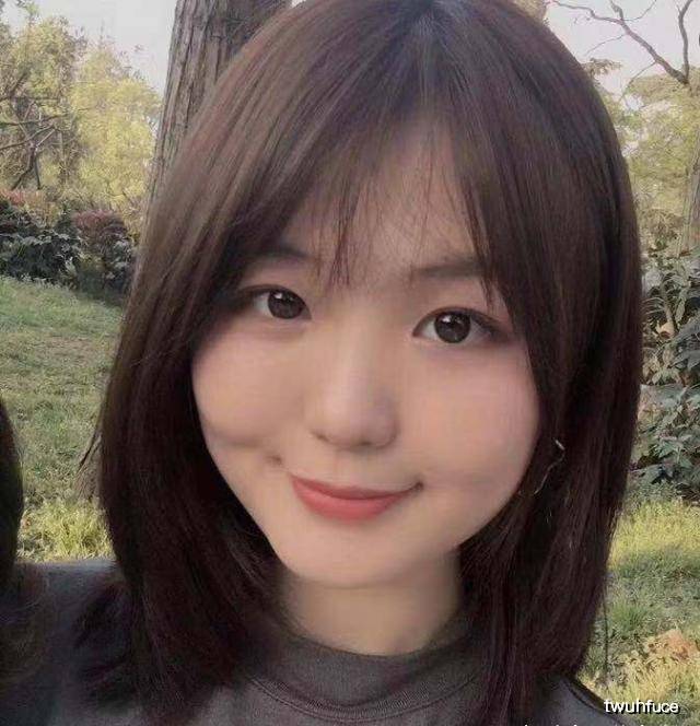 怎么改变脸圆 28f28be8261b413da480e229c429f3eb.jpeg
