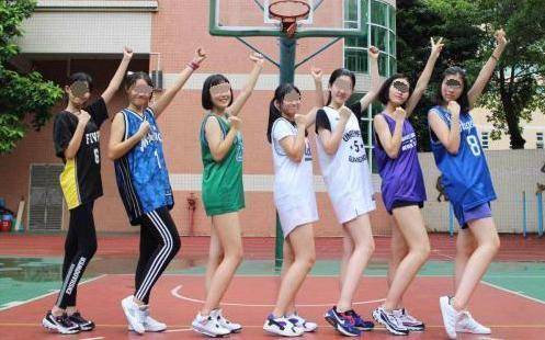 数值|高于这数值易性早熟?你家姑娘达标没12~16岁女孩标准体重出炉