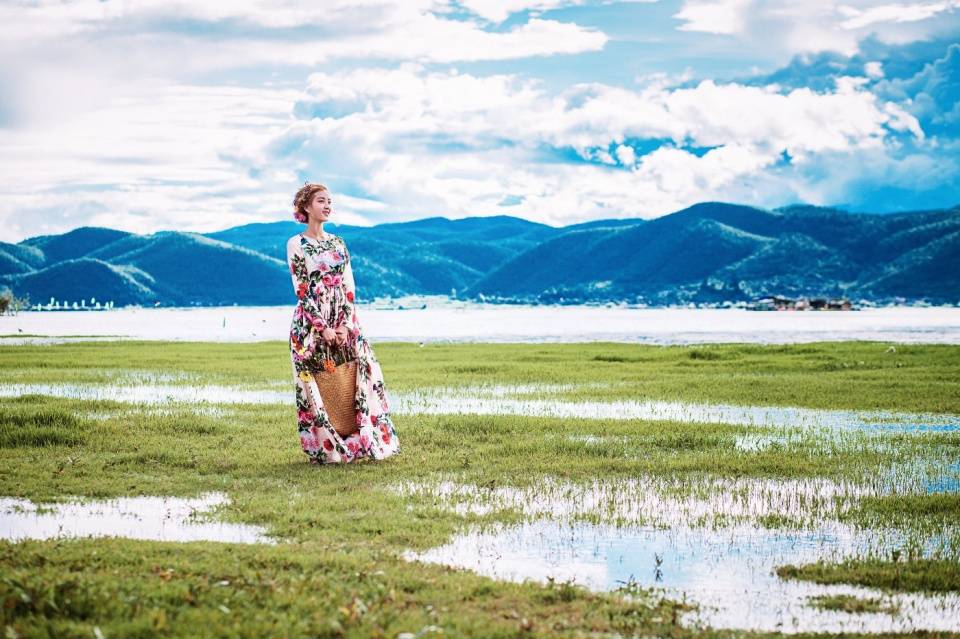 昆明婚纱摄影排行榜_新人注意,夏季旅拍婚纱照攻略,避暑胜地丽江婚纱摄影排行榜更新