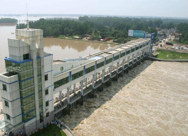 阜南gdp_阜南一中(2)