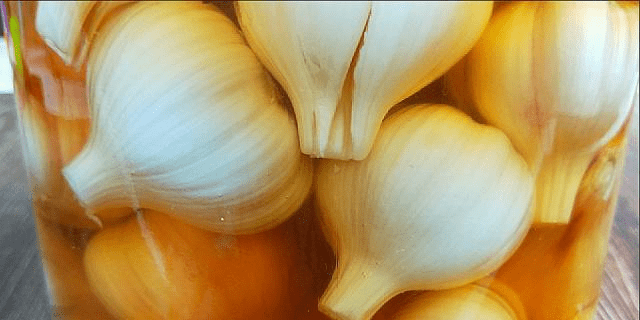 蒜头的腌制方法最好吃 ec4dfb320baa4f5c8575cffcbf64994e.png