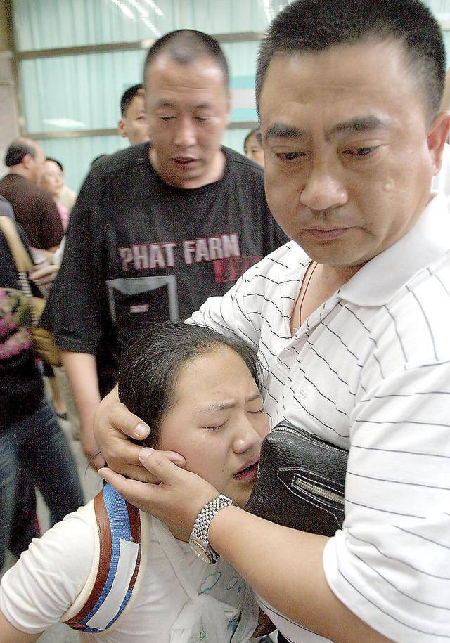 山西作弊考生坠楼，谁来教会孩子有尊严地跌倒？