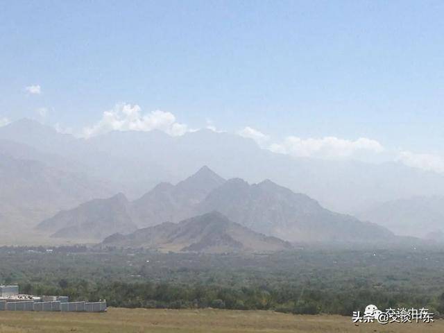 阿富汗潘杰希尔峡谷的夏天