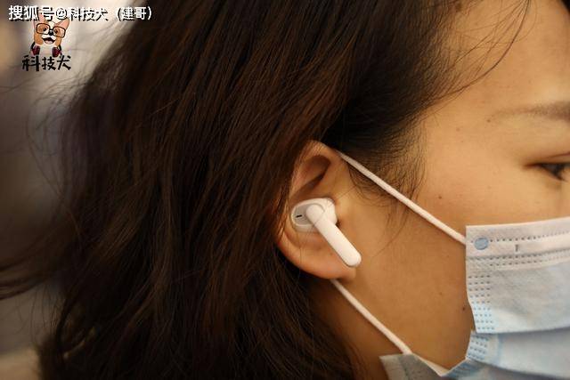 oppo enco w51降噪耳机评测:支持无线充电 五百元预算能买好产品