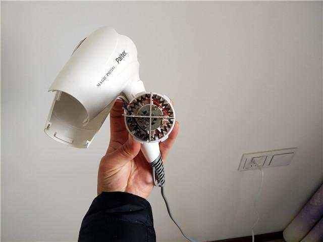 比较好用的家用吹风机 d01bab2962cc4187a14e8c413e1dab22.jpeg