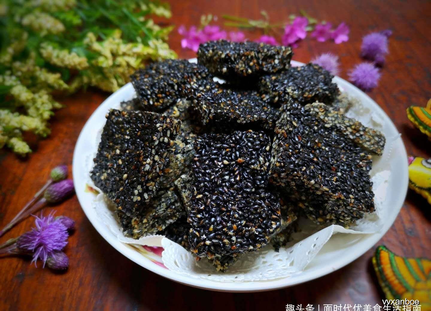 学做芝麻酥糖 7d7392c55b9748f58044e00a8290939d.jpeg