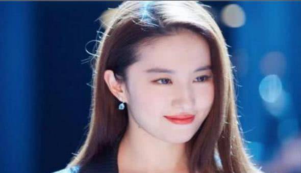 2020孙艺珍百想的排名_玄彬2020百想美图大集合!上秒微笑露酒窝,下秒总裁气(2)