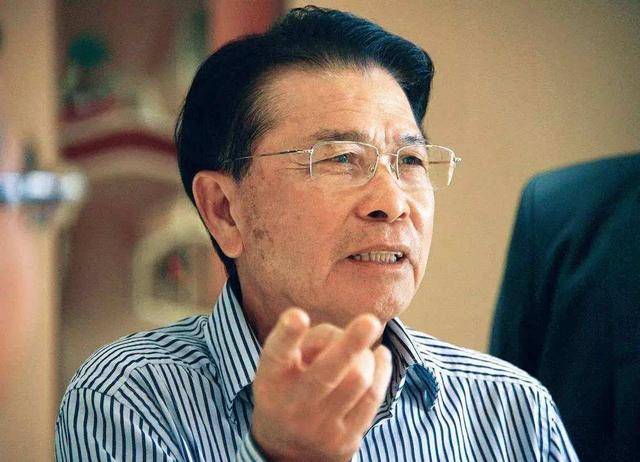 中国第6大富豪何享健遭劫持,儿子游到河对岸报
