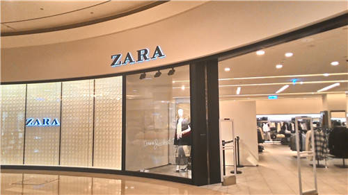 zara门店