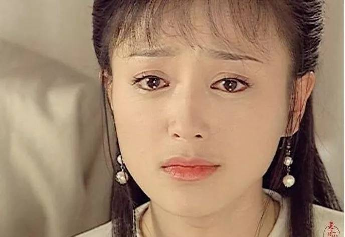 秦岚是《还珠格格》的“知画”？17年前演技就这