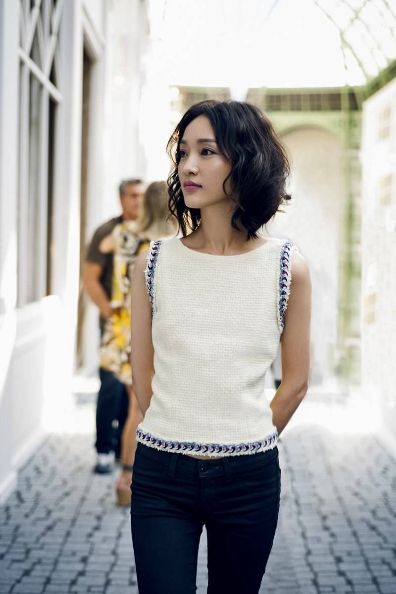美女明星周迅的图集